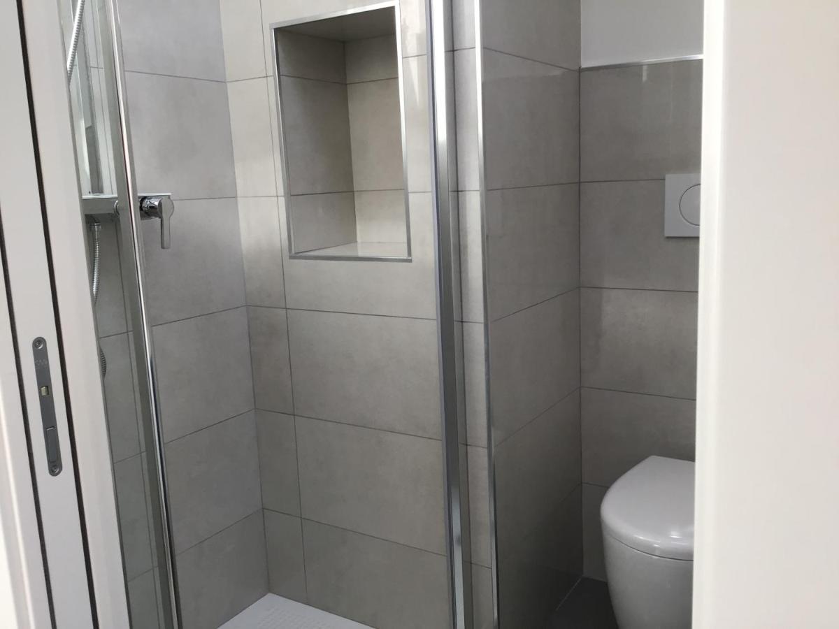 Casa Luigia Rooms Mtb In Finalborgo Bike Room Tour Ebike Trekking Finale Ligure Kültér fotó
