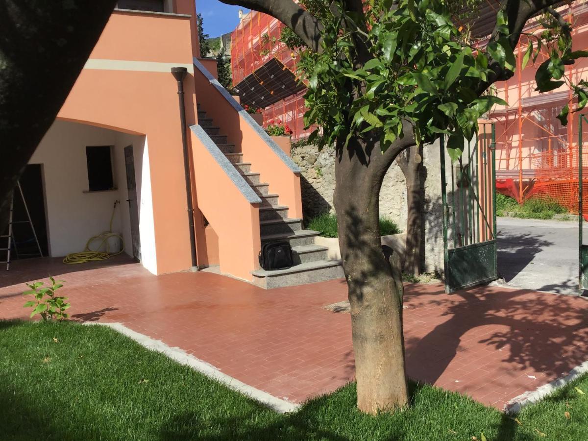 Casa Luigia Rooms Mtb In Finalborgo Bike Room Tour Ebike Trekking Finale Ligure Kültér fotó