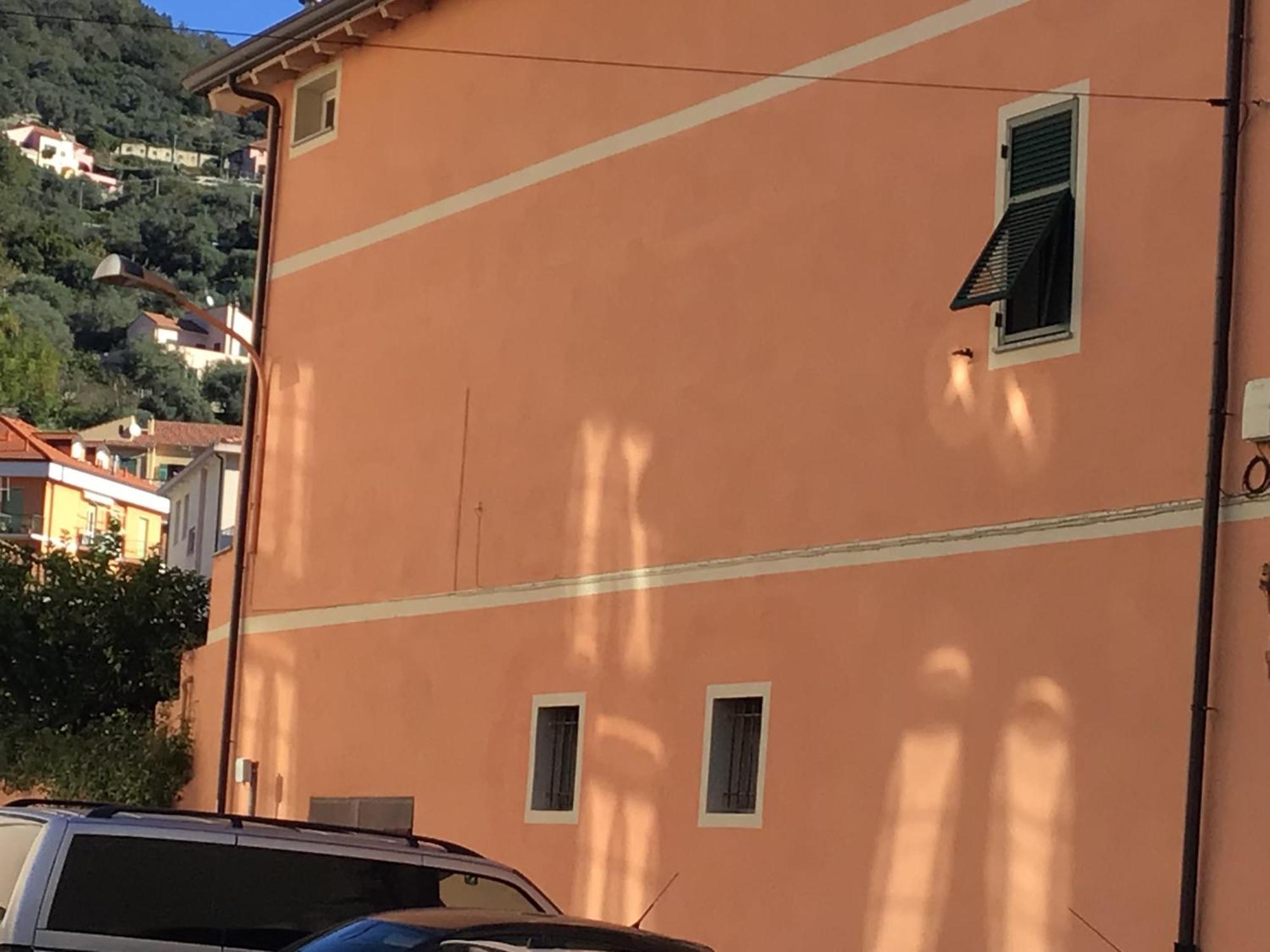 Casa Luigia Rooms Mtb In Finalborgo Bike Room Tour Ebike Trekking Finale Ligure Kültér fotó