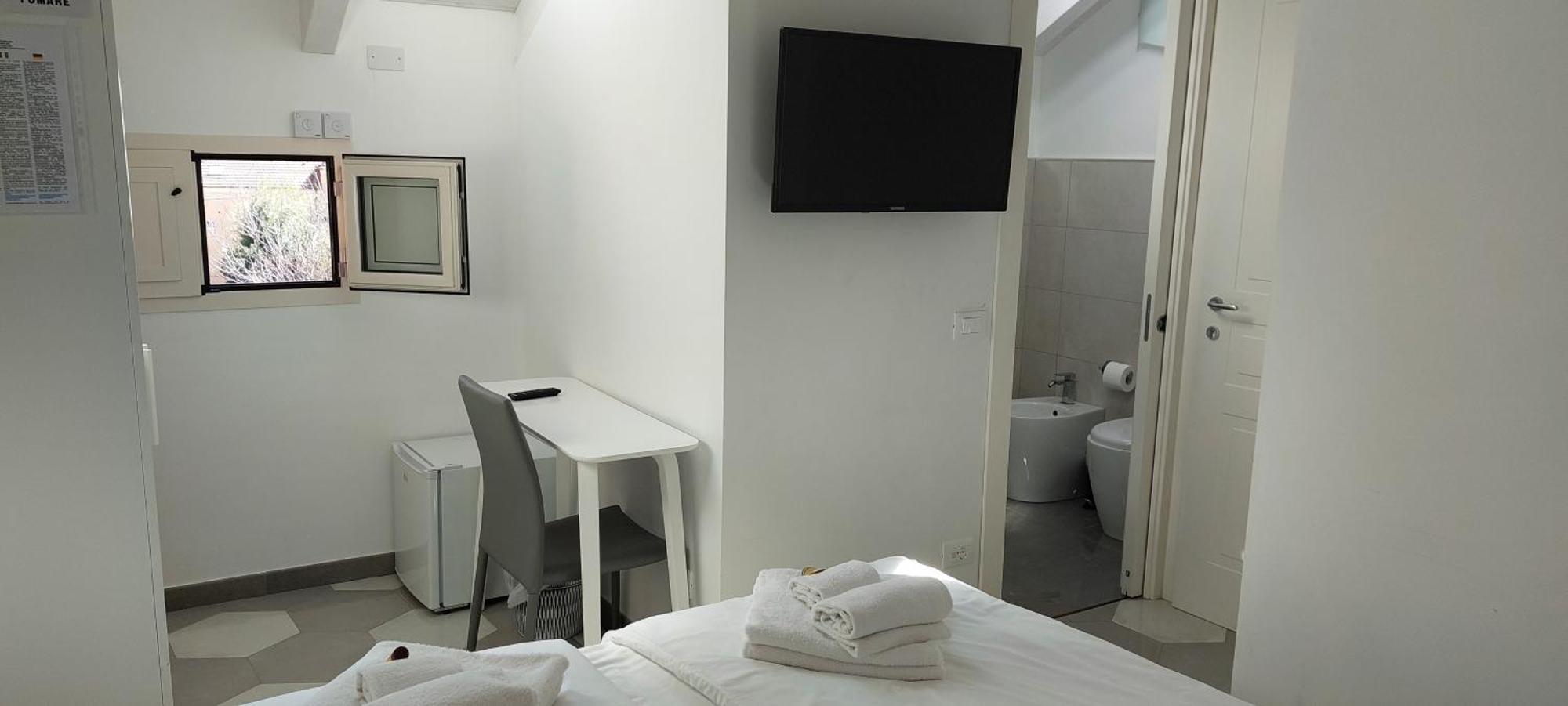 Casa Luigia Rooms Mtb In Finalborgo Bike Room Tour Ebike Trekking Finale Ligure Kültér fotó
